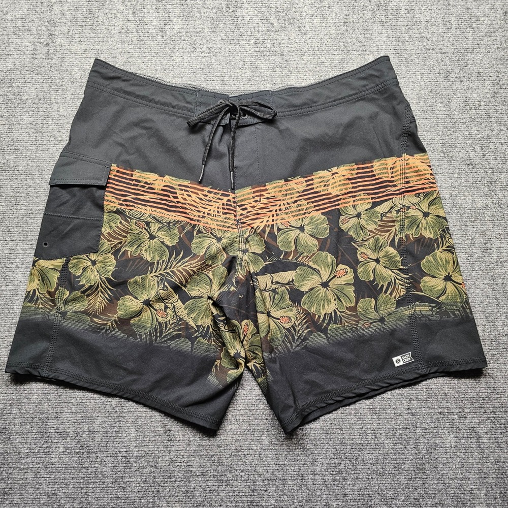 Salty Crew Mens 38 Board Shorts Black Floral Hibiscus Tropical Recycled Stretch
